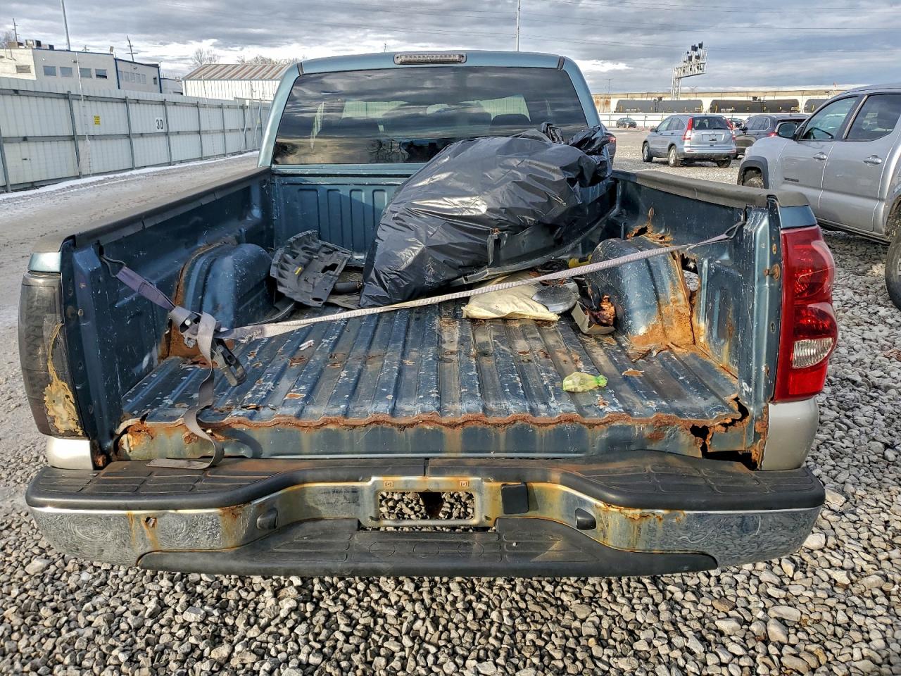 2006 CHEVROLET SILVERADO K1500 photo 11