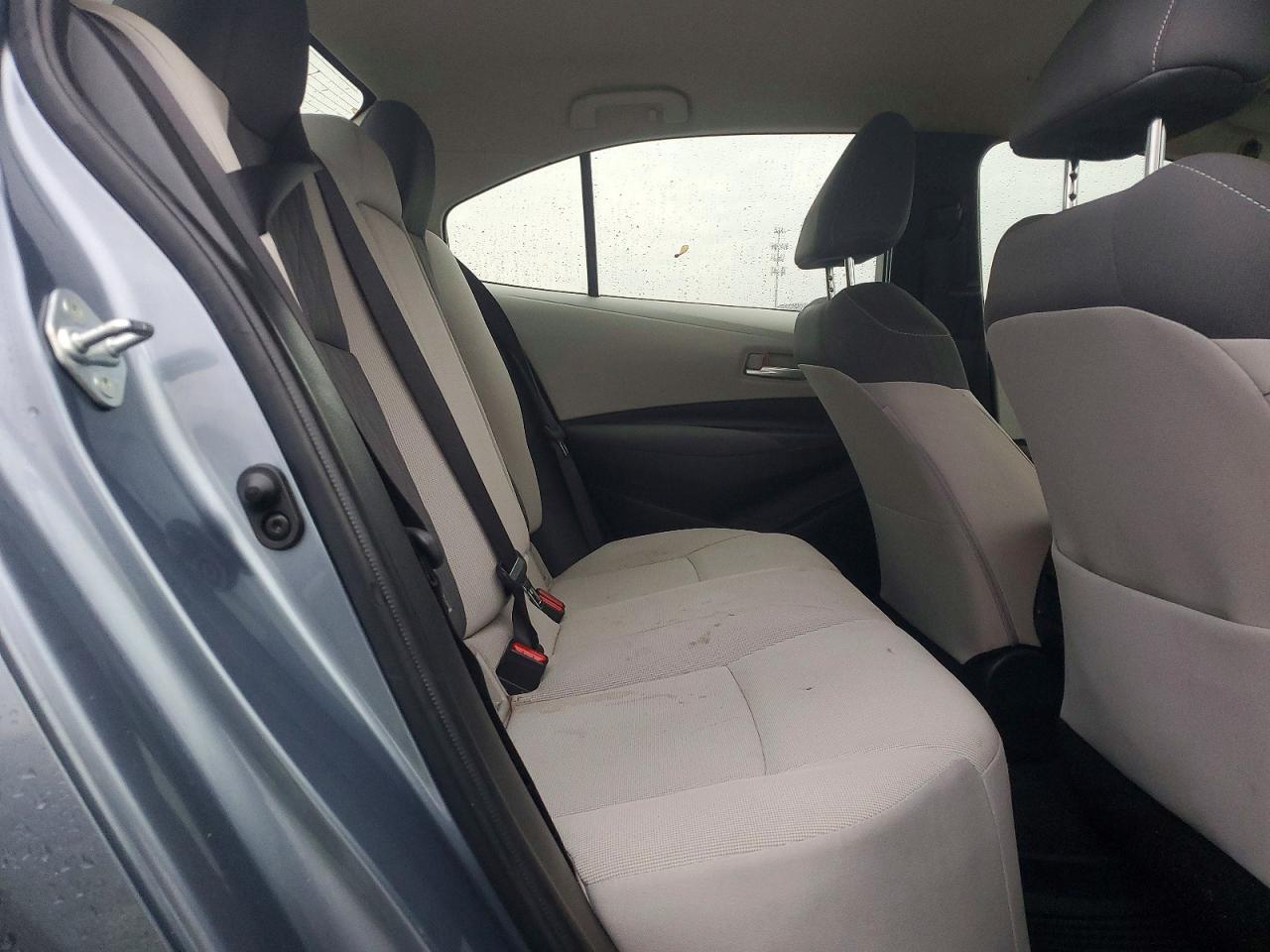 2020 TOYOTA COROLLA LE photo 19