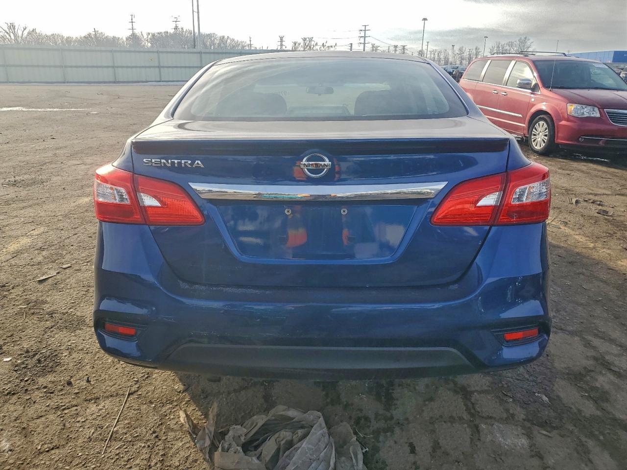 2017 NISSAN SENTRA S photo 11