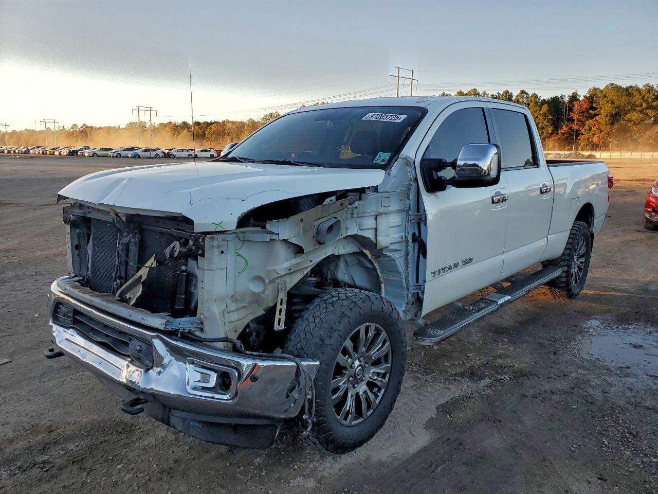2017 NISSAN TITAN XD