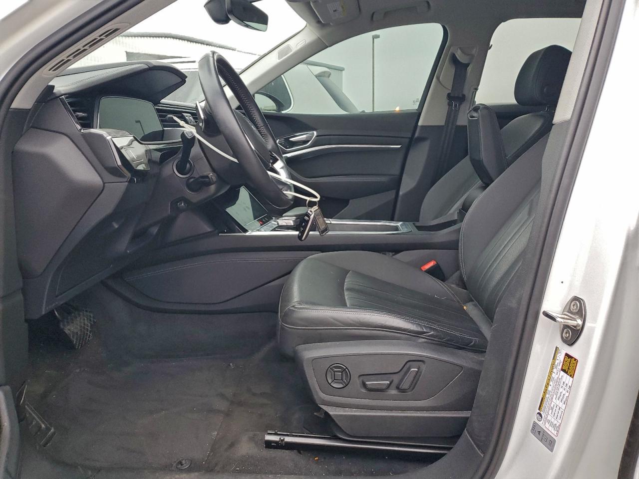 2021 AUDI E-TRON PREMIUM PLUS photo 7