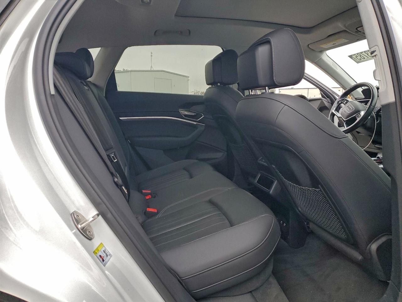 2021 AUDI E-TRON PREMIUM PLUS photo 11