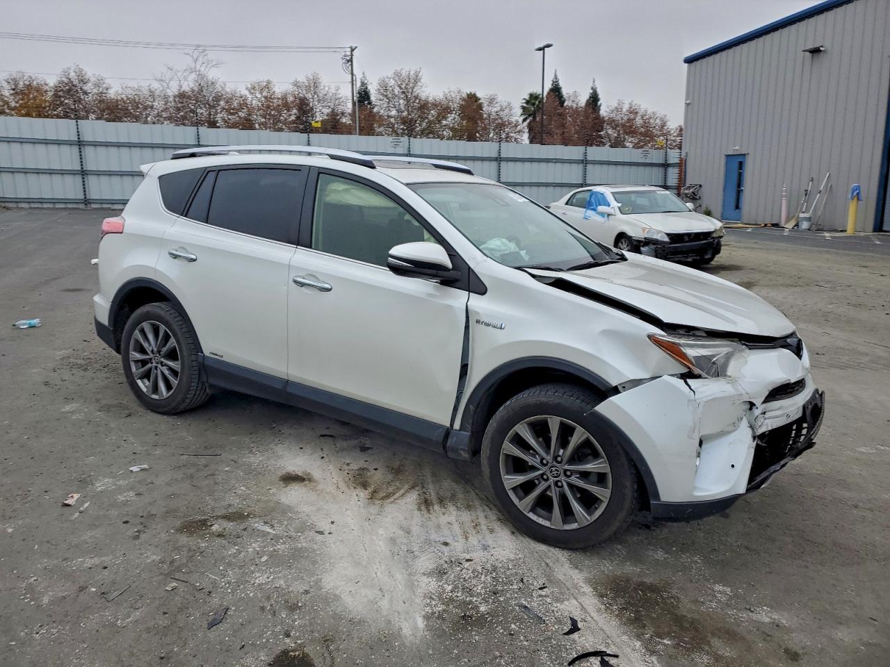 2016 TOYOTA RAV4 HV LIMITED photo 7