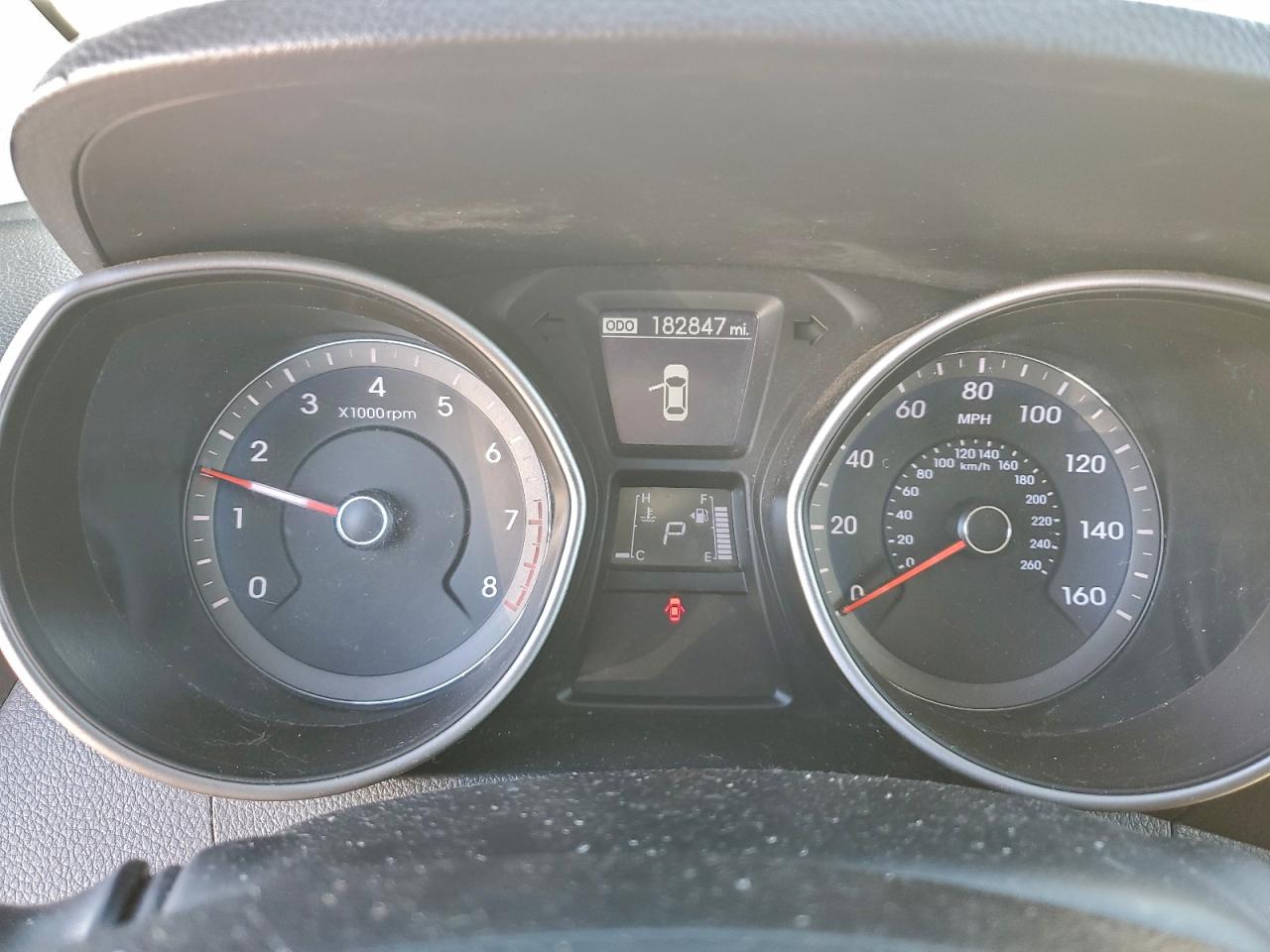 2017 HYUNDAI ELANTRA GT photo 9
