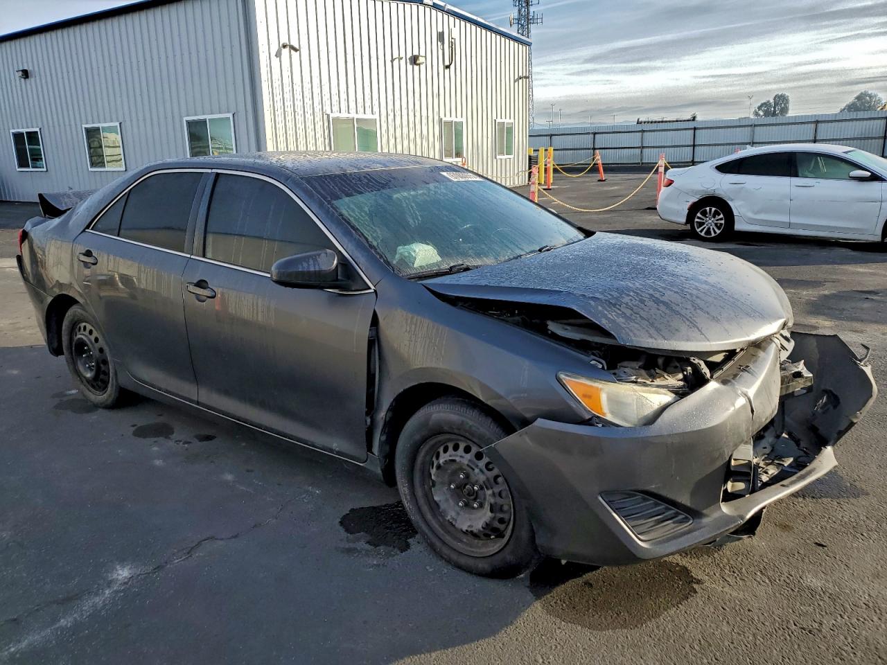 2012 TOYOTA CAMRY BASE photo 4