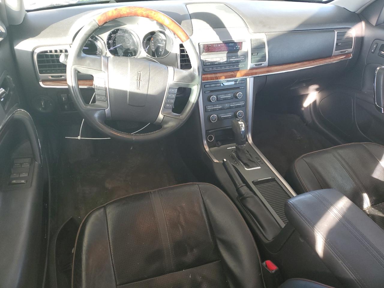 2010 LINCOLN MKZ photo 15