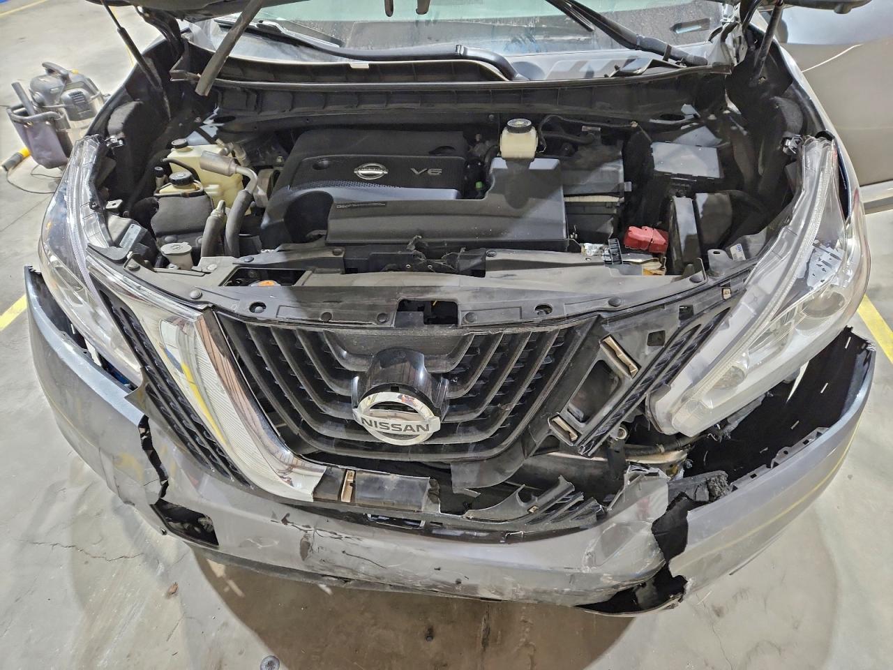 2018 NISSAN MURANO S photo 23