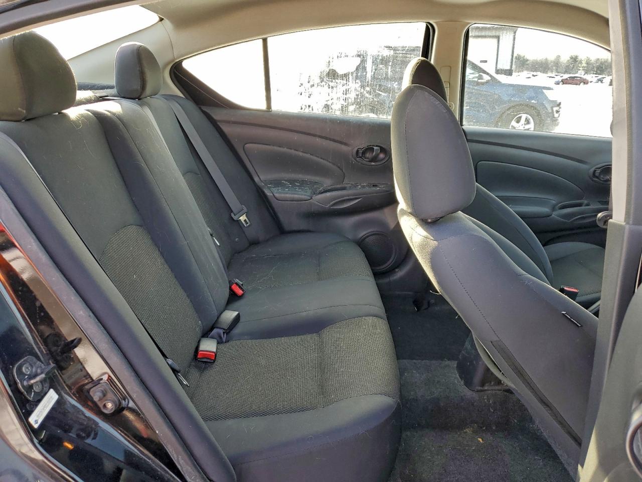 2012 NISSAN VERSA S photo 10