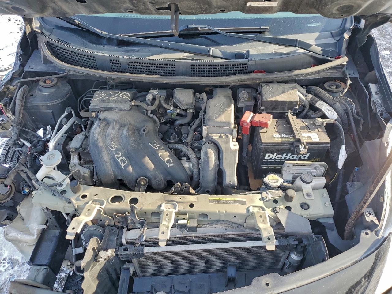 2012 NISSAN VERSA S photo 11