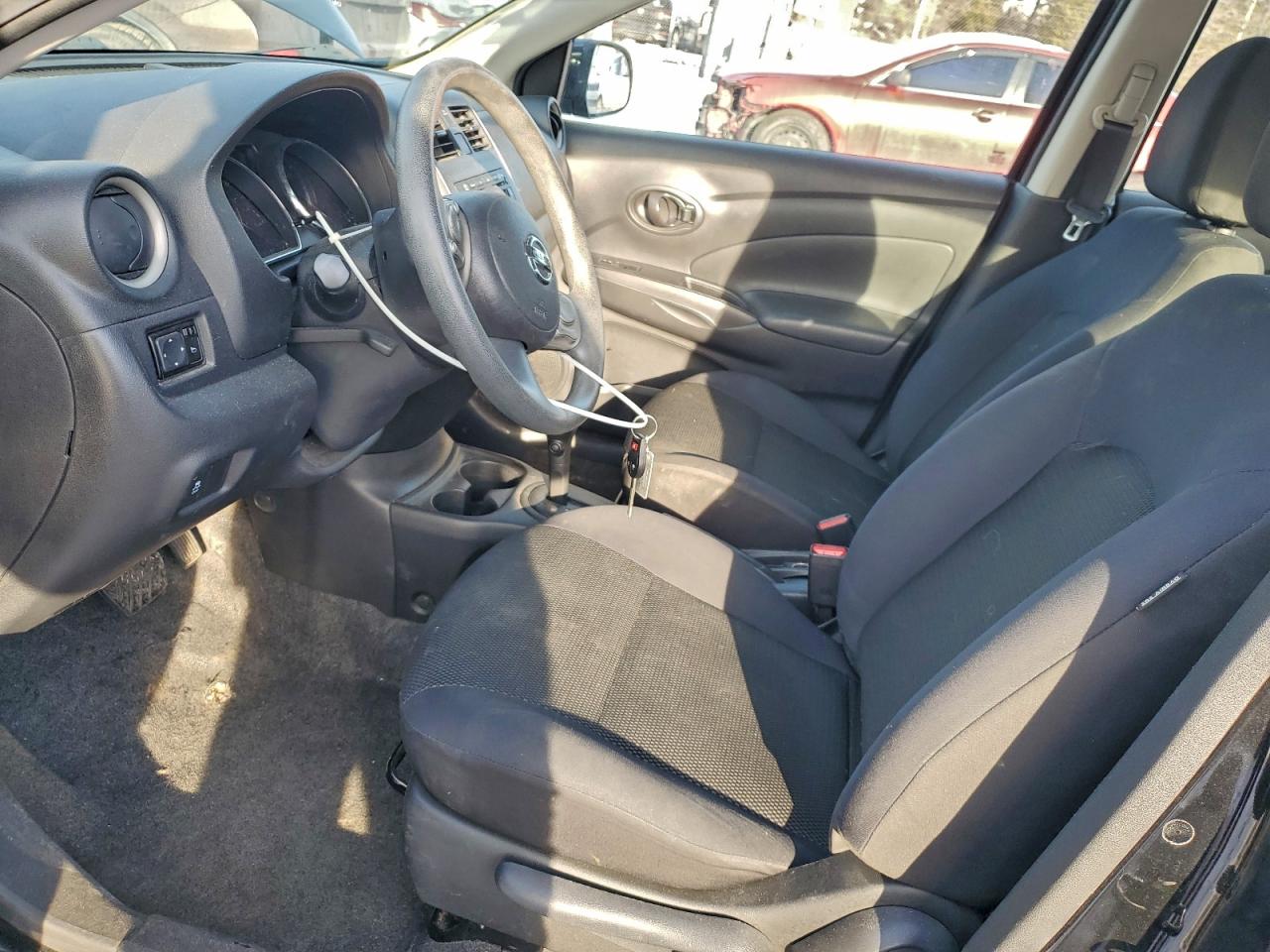 2012 NISSAN VERSA S photo 7
