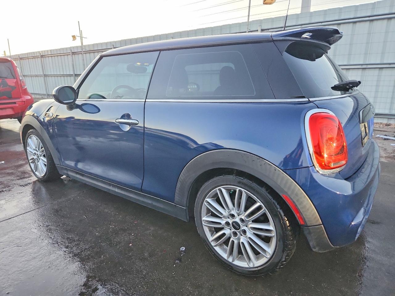 2014 MINI COOPER S photo 2