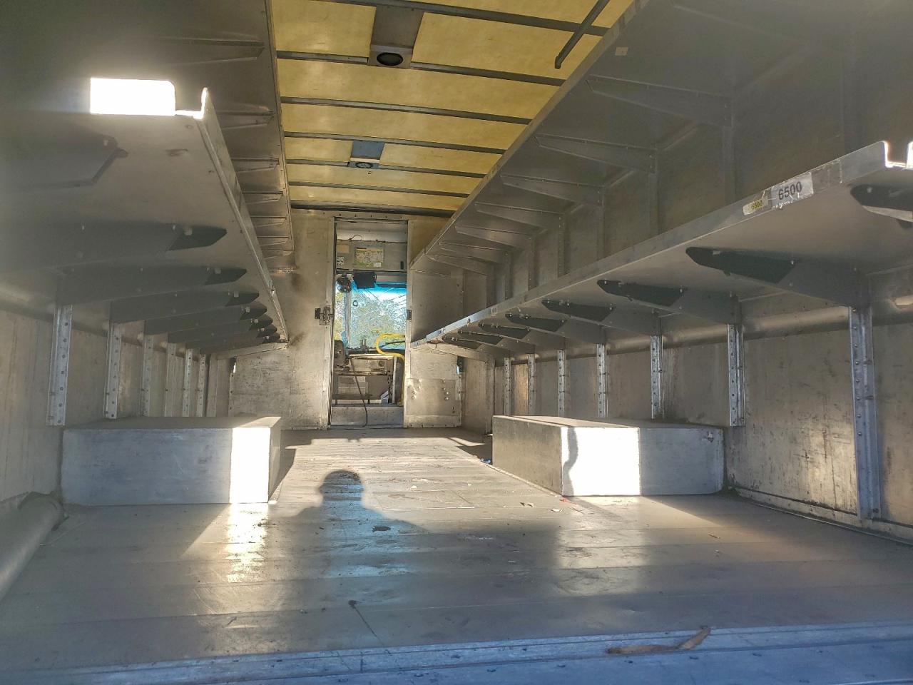 2019 FORD F59 DELIVERY TRUCK photo 10