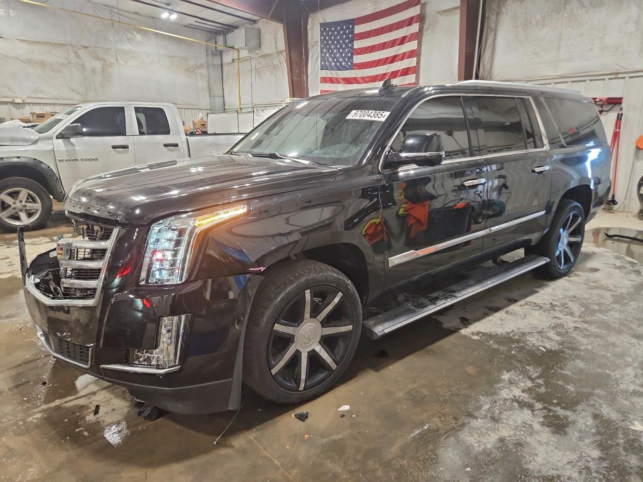 2016 CADILLAC ESCALADE