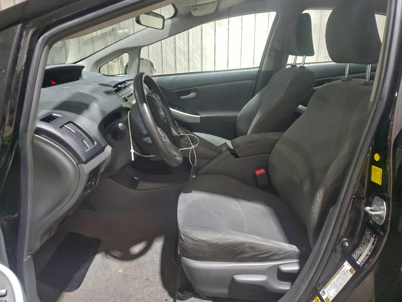2010 TOYOTA PRIUS photo 7