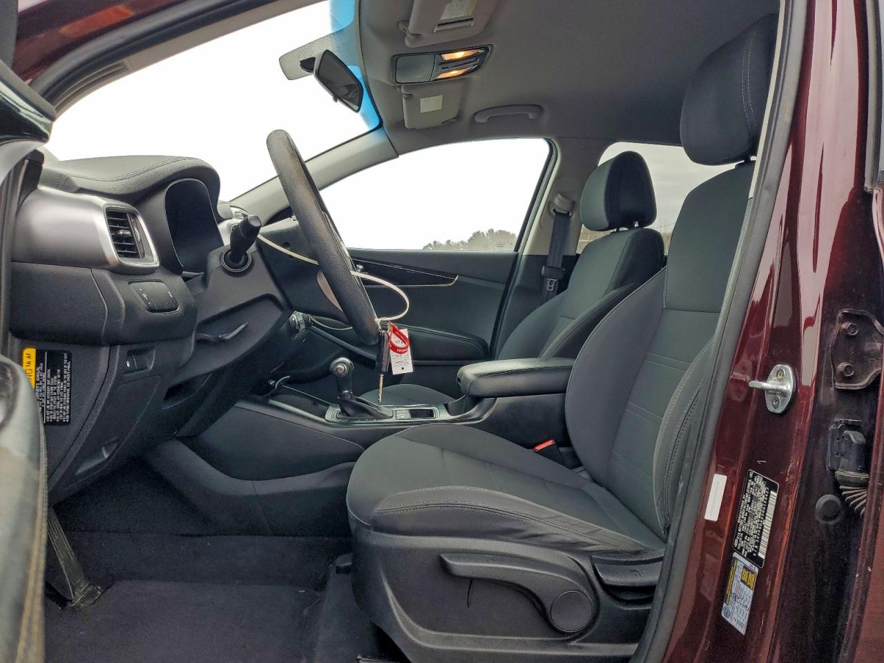 2016 KIA SORENTO LX photo 7