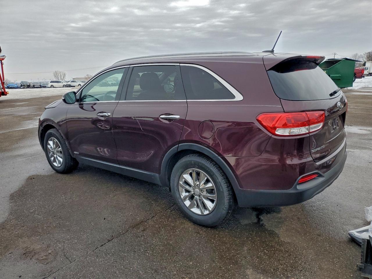 2016 KIA SORENTO LX photo 2