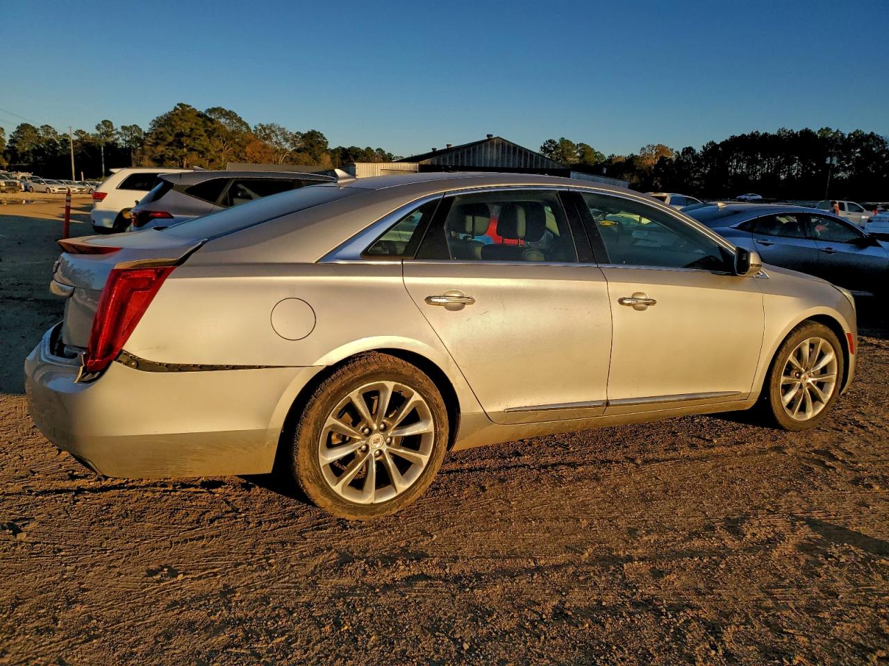2014 CADILLAC XTS LUXURY COLLECTION photo 5