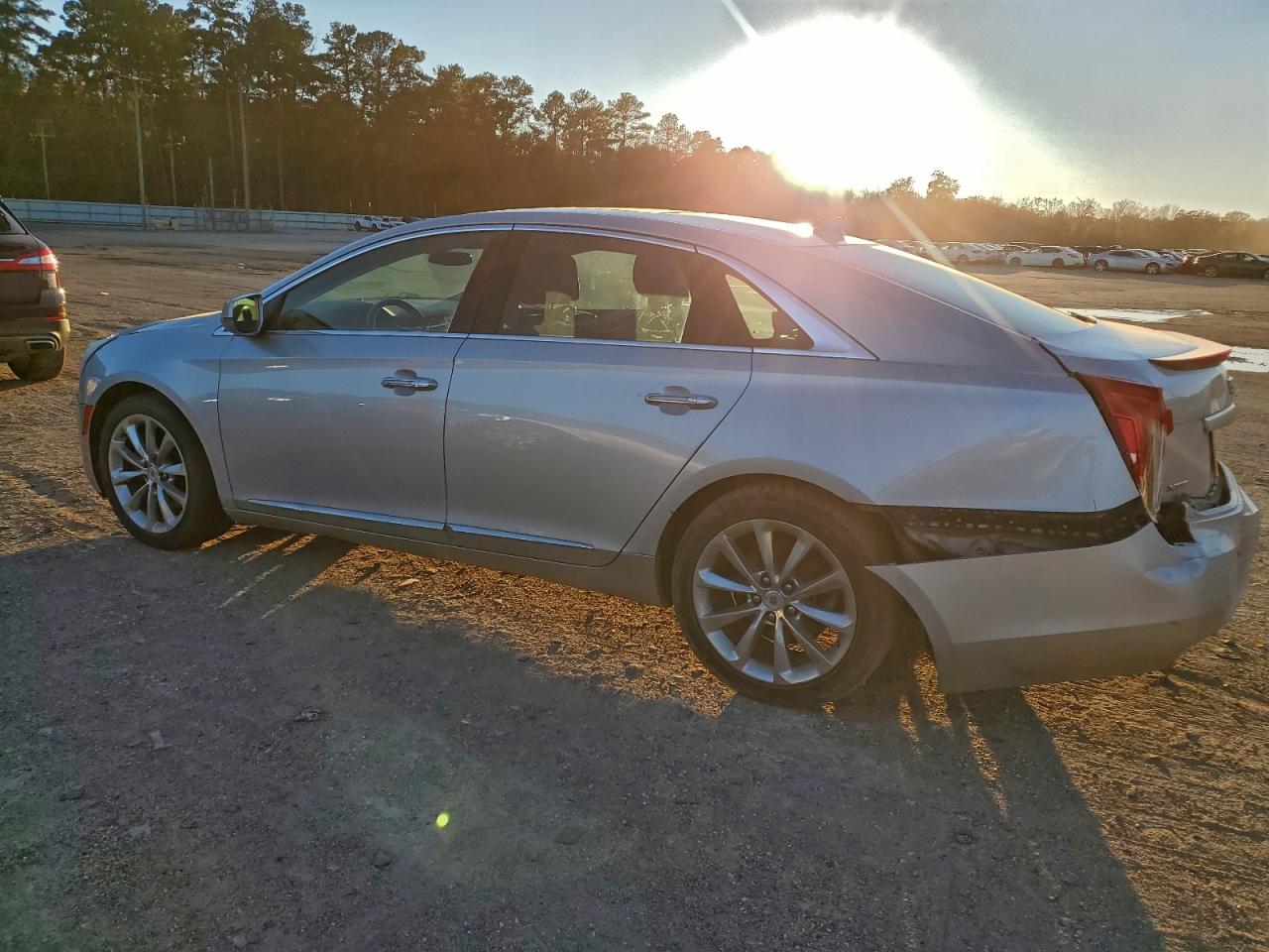 2014 CADILLAC XTS LUXURY COLLECTION photo 3