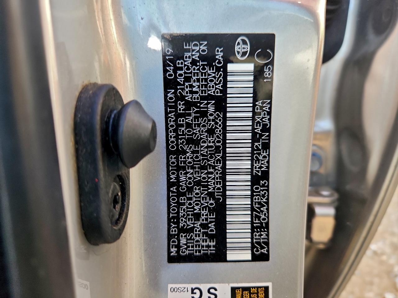 2020 TOYOTA COROLLA LE photo 13