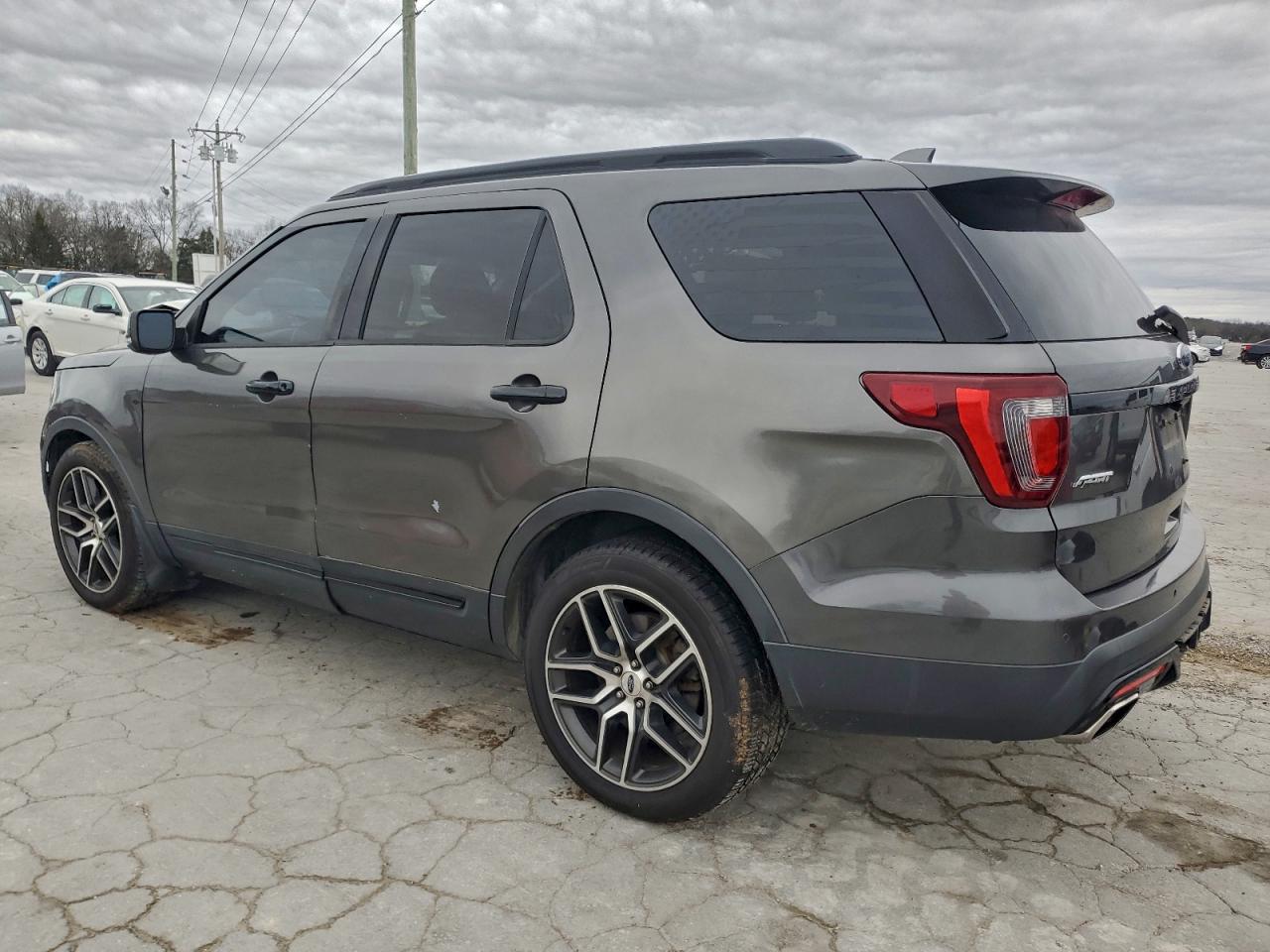 2016 FORD EXPLORER SPORT photo 2
