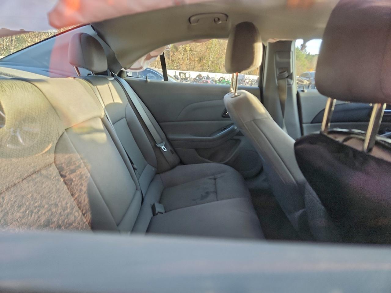 2014 CHEVROLET MALIBU LS photo 19