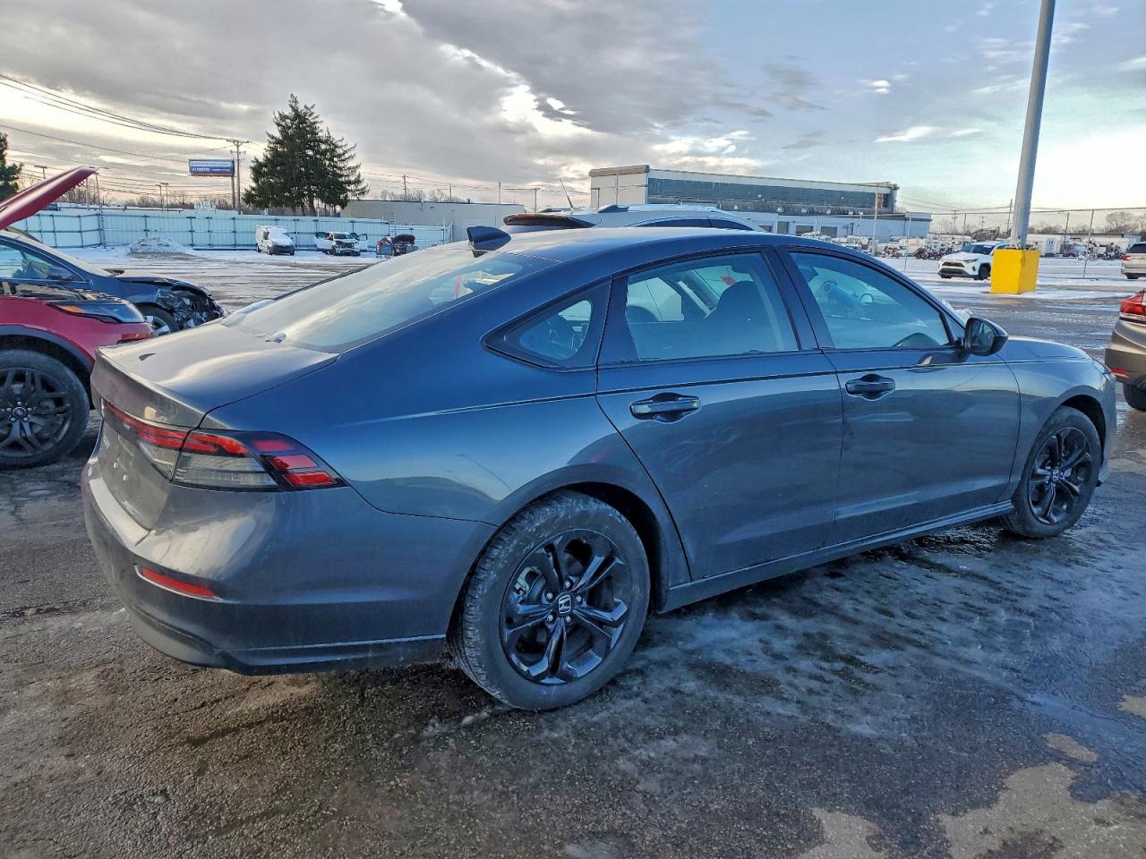 2025 HONDA ACCORD SE photo 7