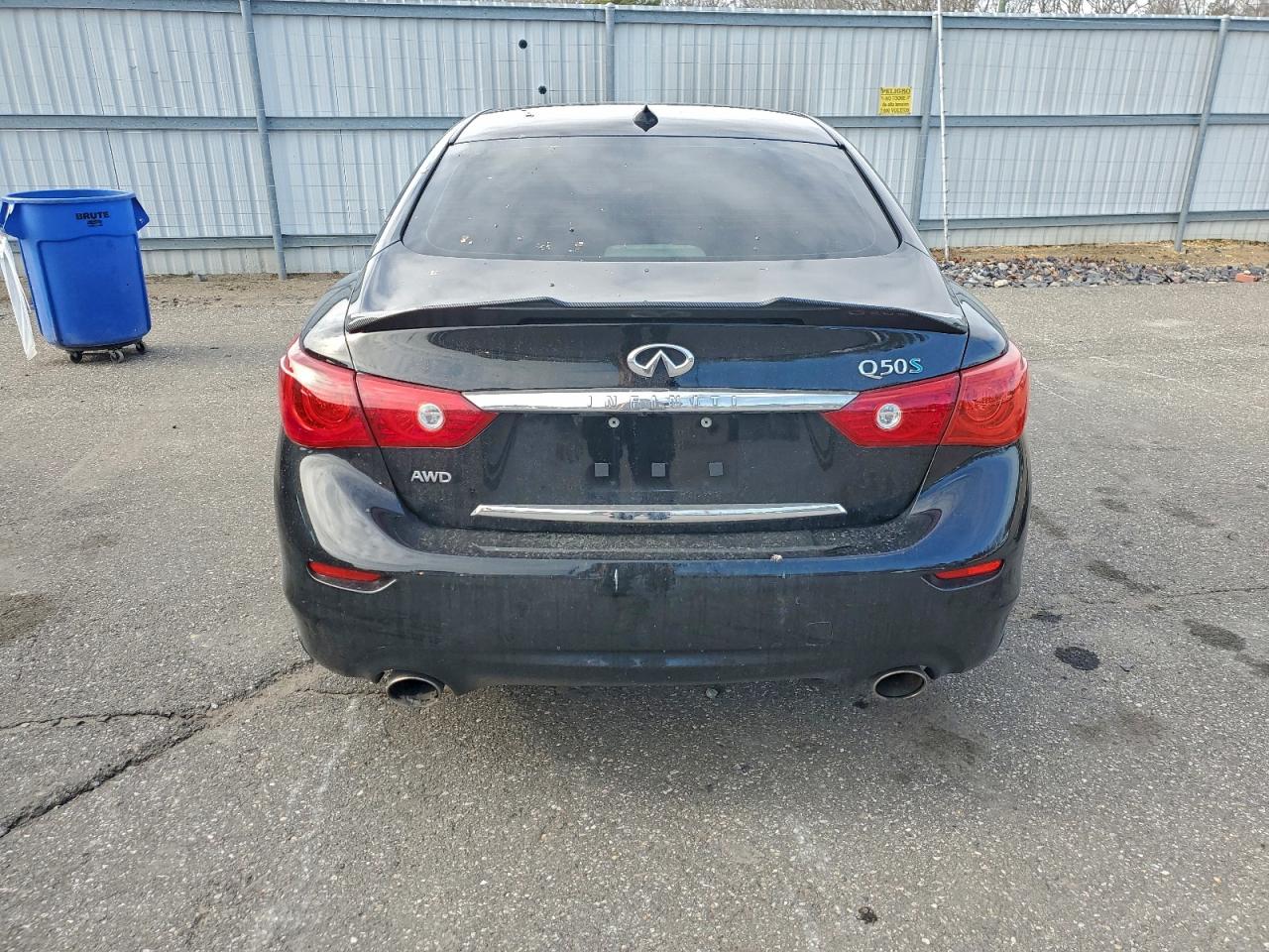 2015 INFINITI Q50 HYBRID PREMIUM photo 11