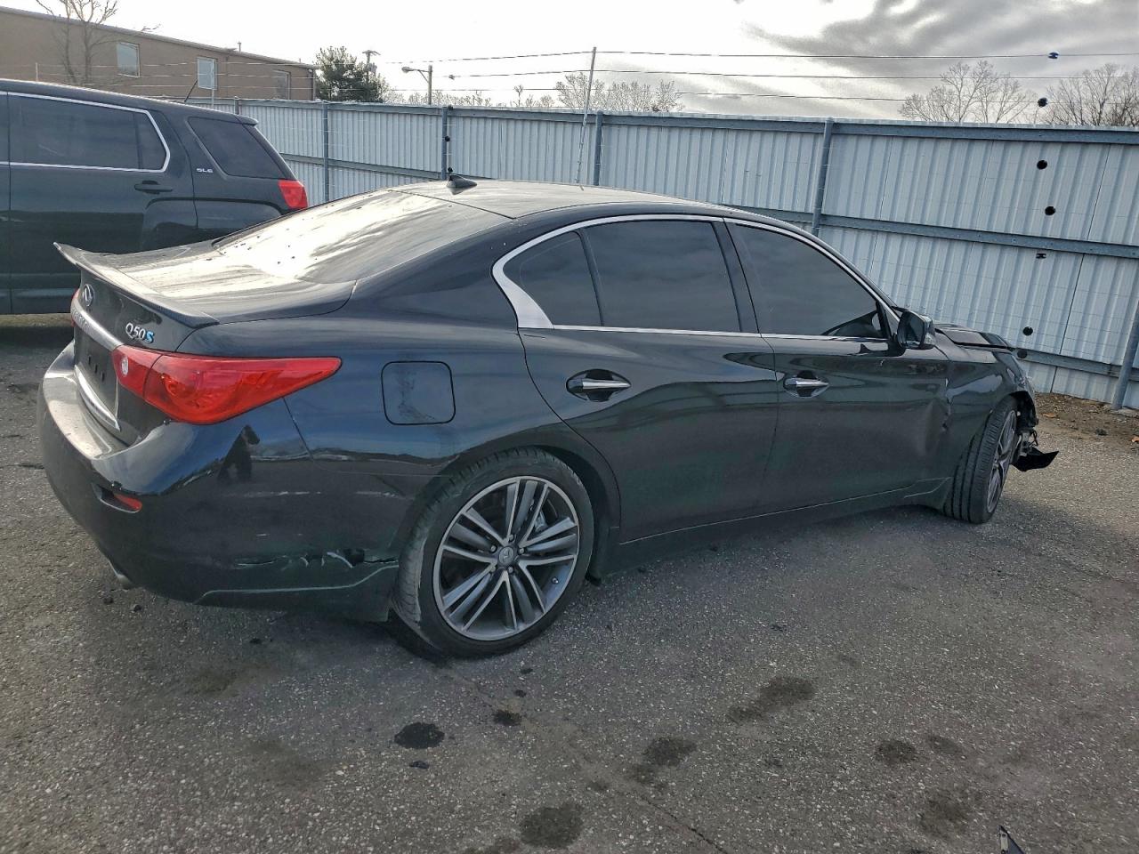 2015 INFINITI Q50 HYBRID PREMIUM photo 5