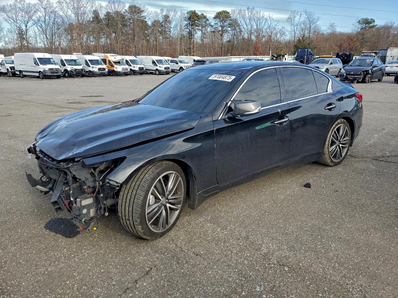 2015 INFINITI Q50