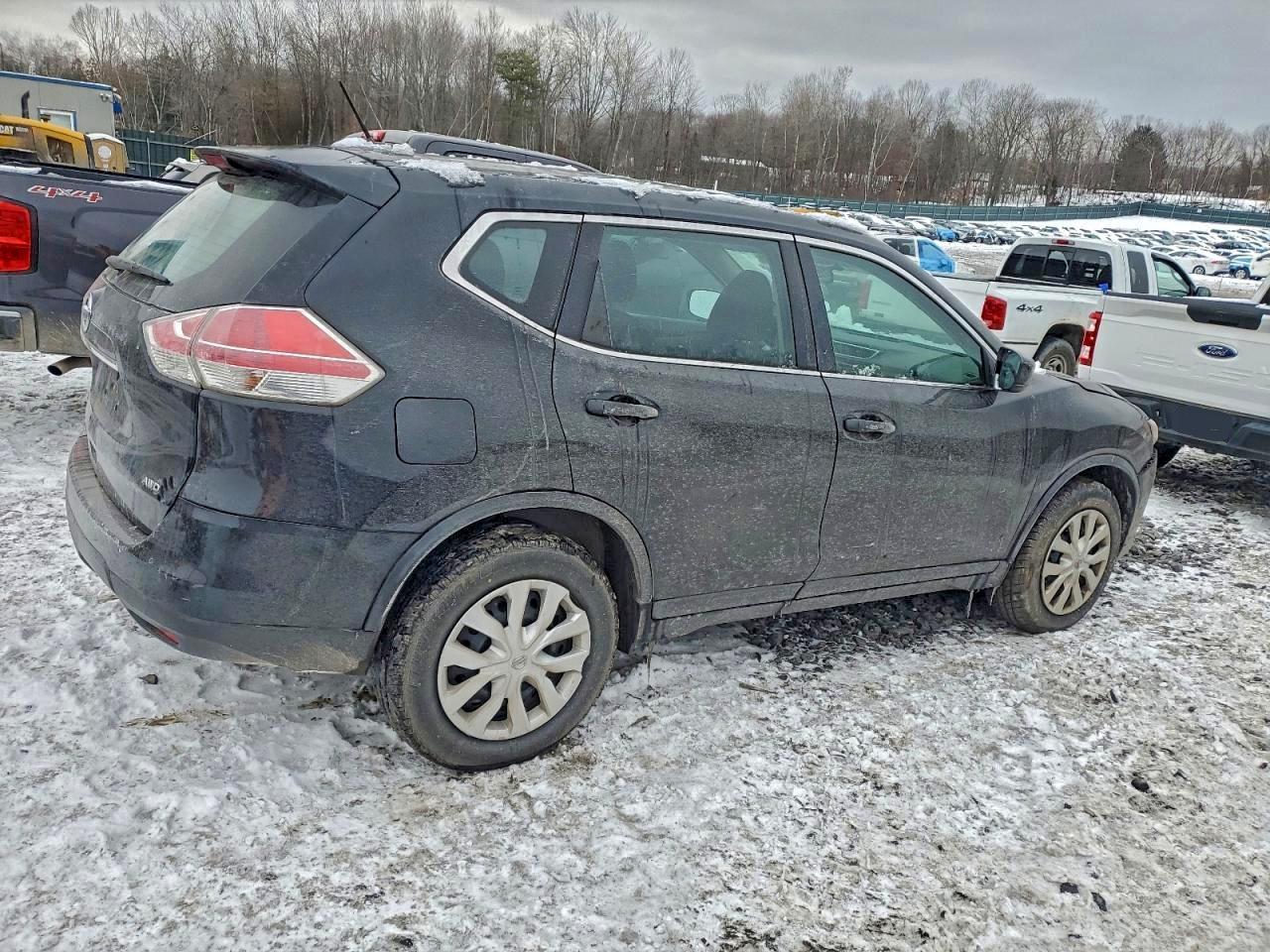 2016 NISSAN ROGUE S photo 3