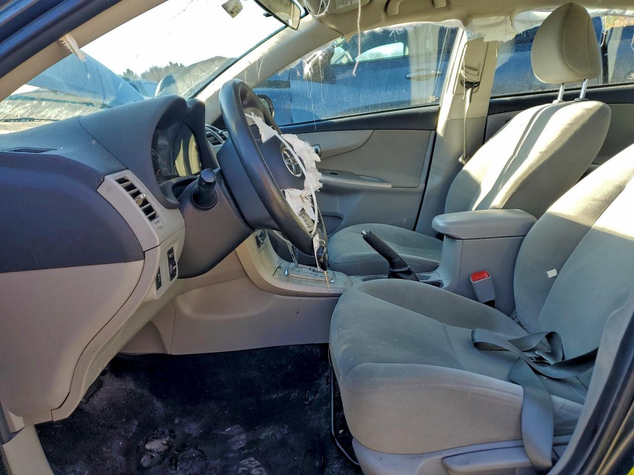 2012 TOYOTA COROLLA BASE photo 7