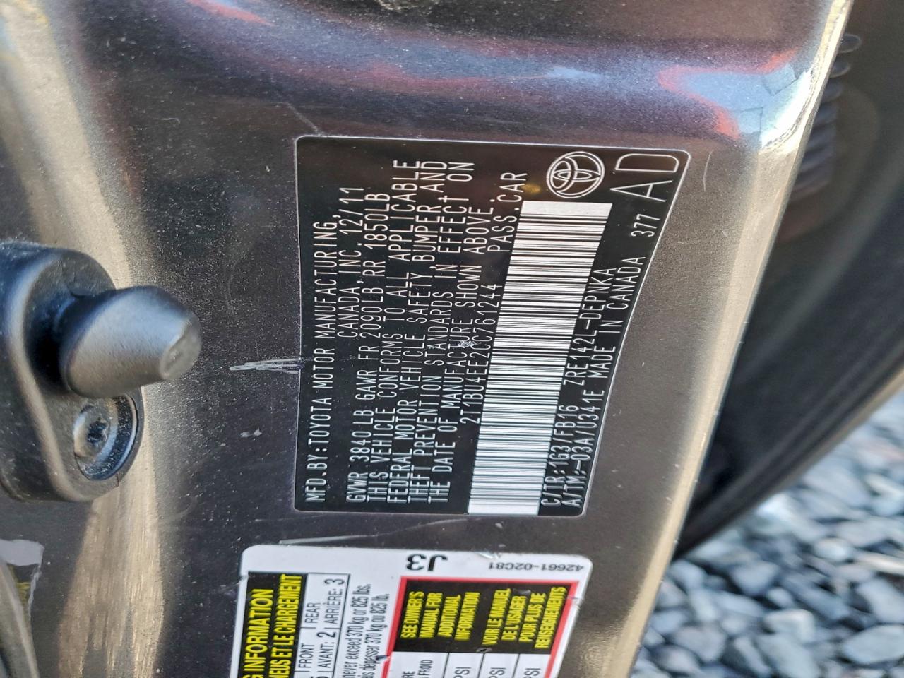 2012 TOYOTA COROLLA BASE photo 13