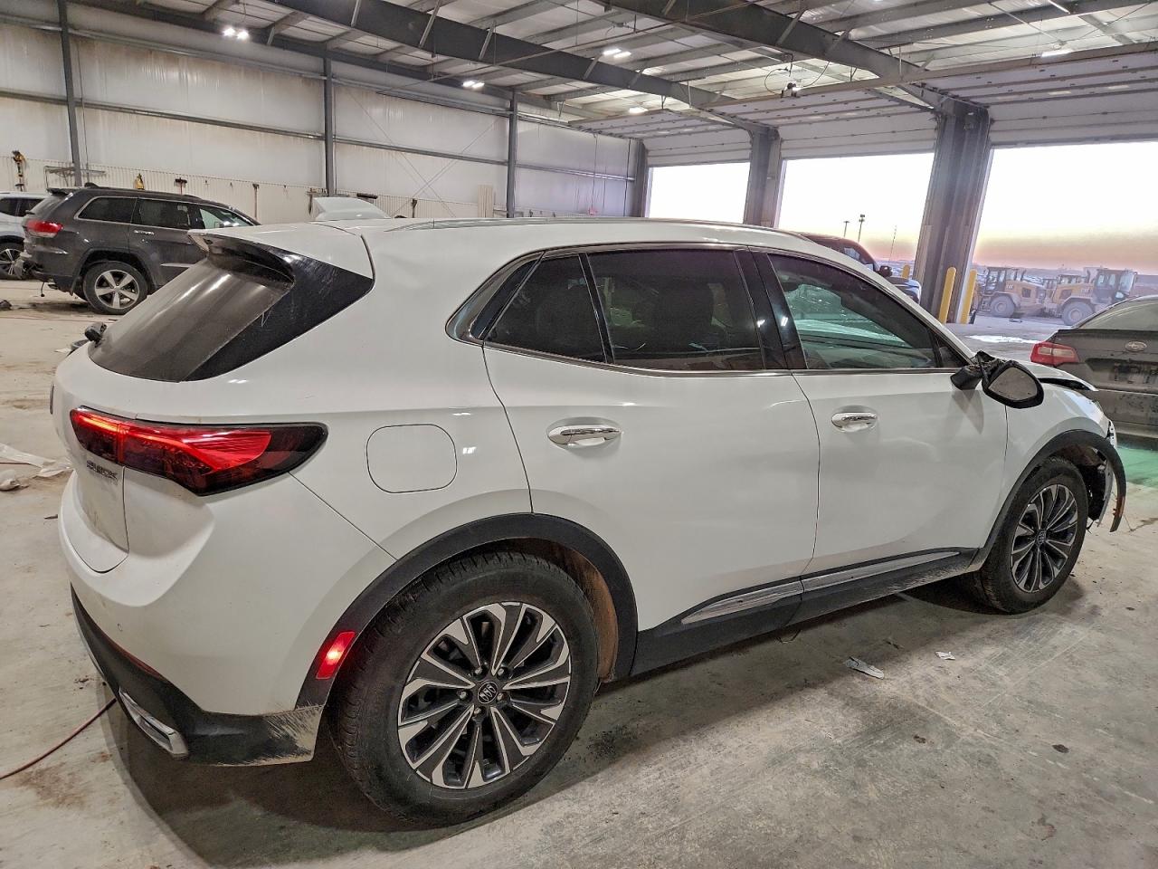 2024 BUICK ENVISION PREFERRED photo 3