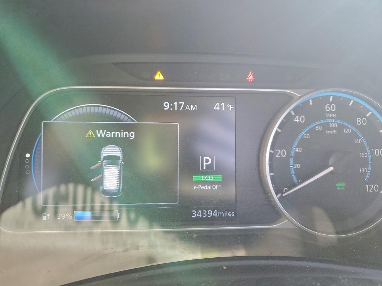 2020 NISSAN LEAF SV PLUS photo 17