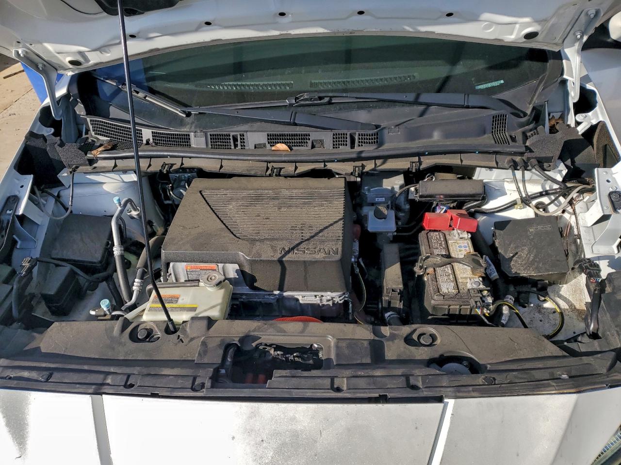 2020 NISSAN LEAF SV PLUS photo 21