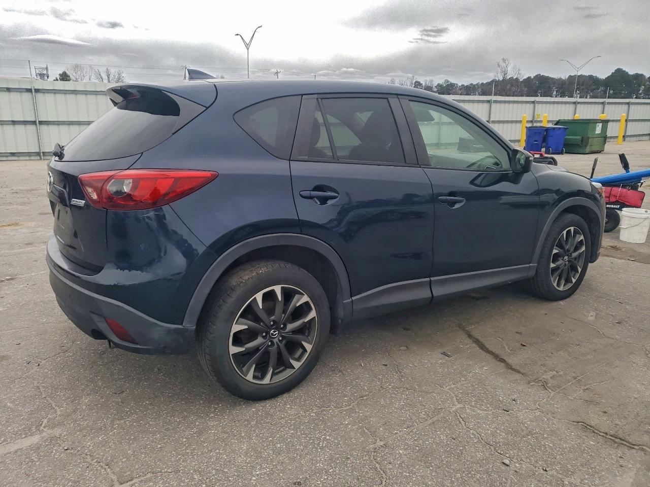 2016 MAZDA CX-5 GT photo 3