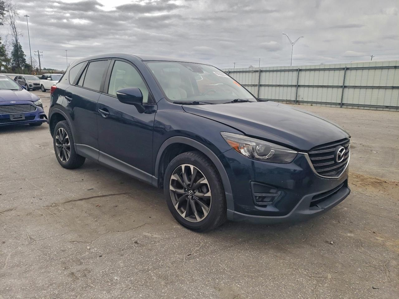 2016 MAZDA CX-5 GT photo 4