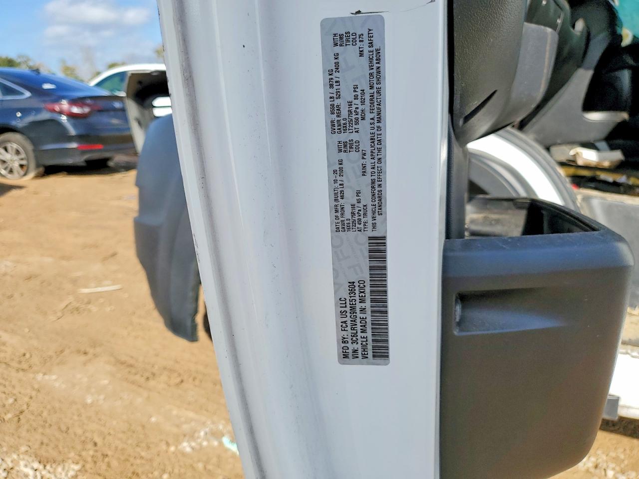 2021 RAM PROMASTER 1500 DELIVERY VAN photo 27