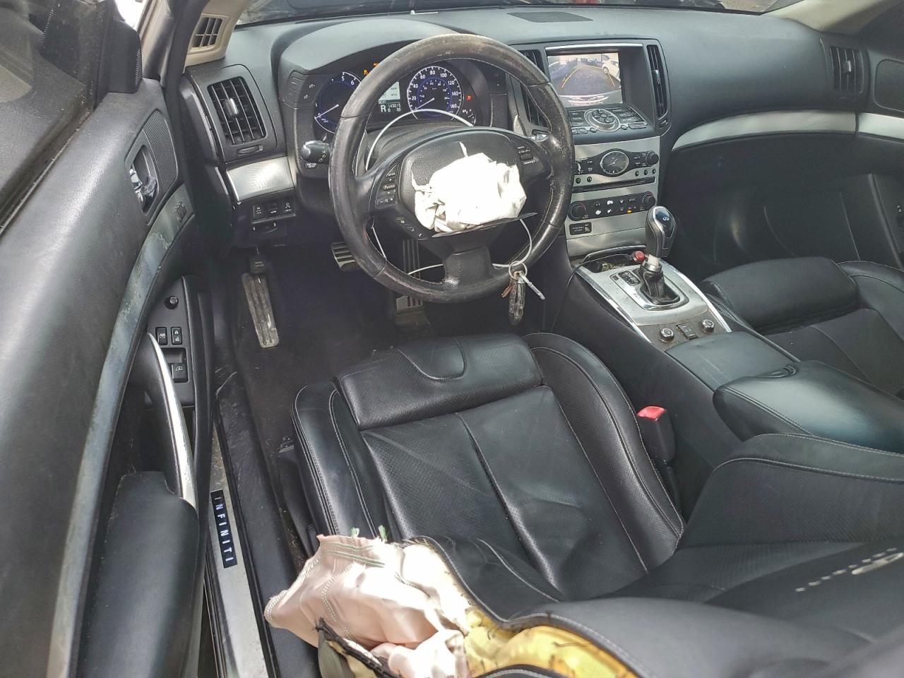 2013 INFINITI G37 photo 22