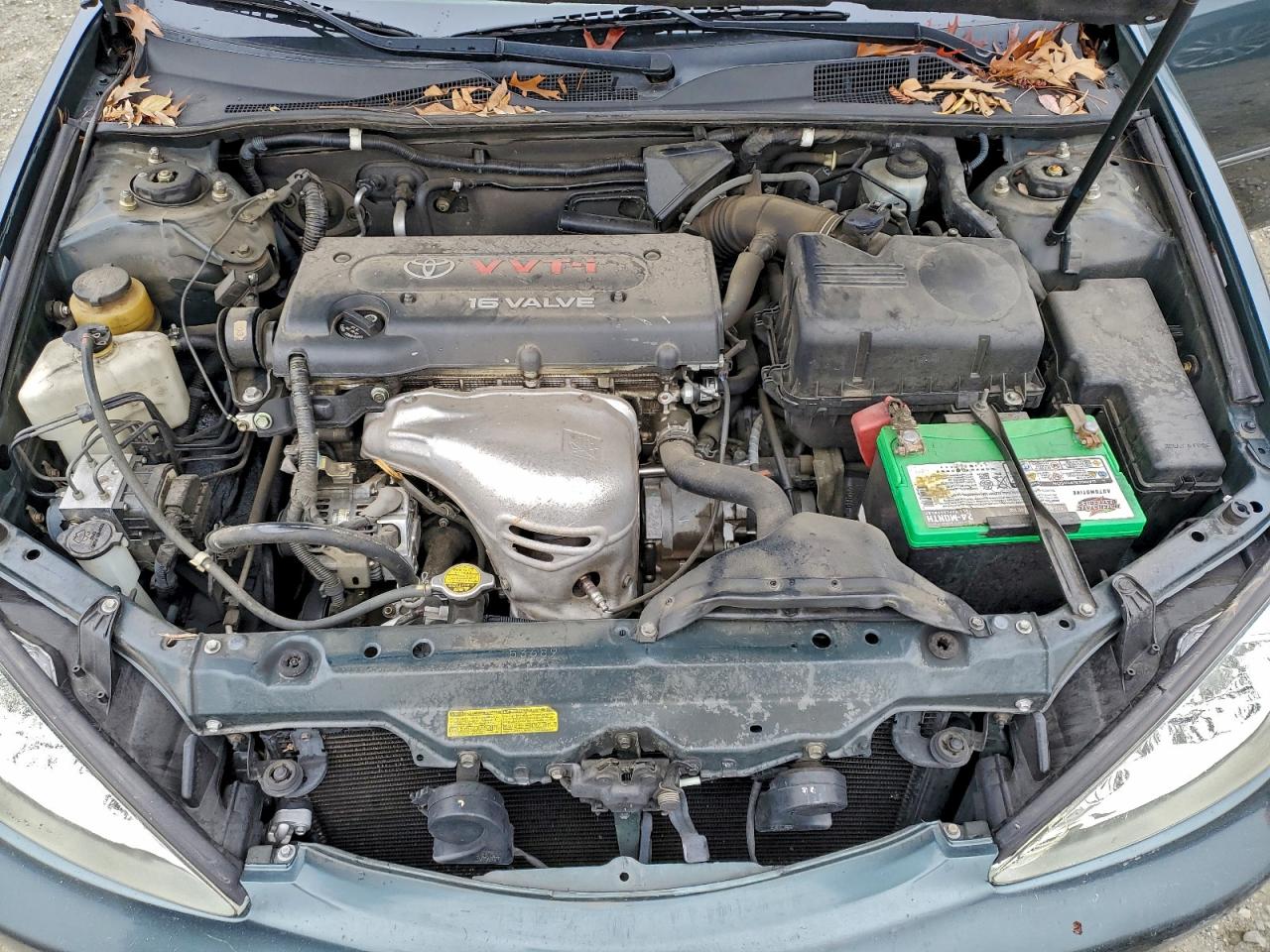 2002 TOYOTA CAMRY photo 21