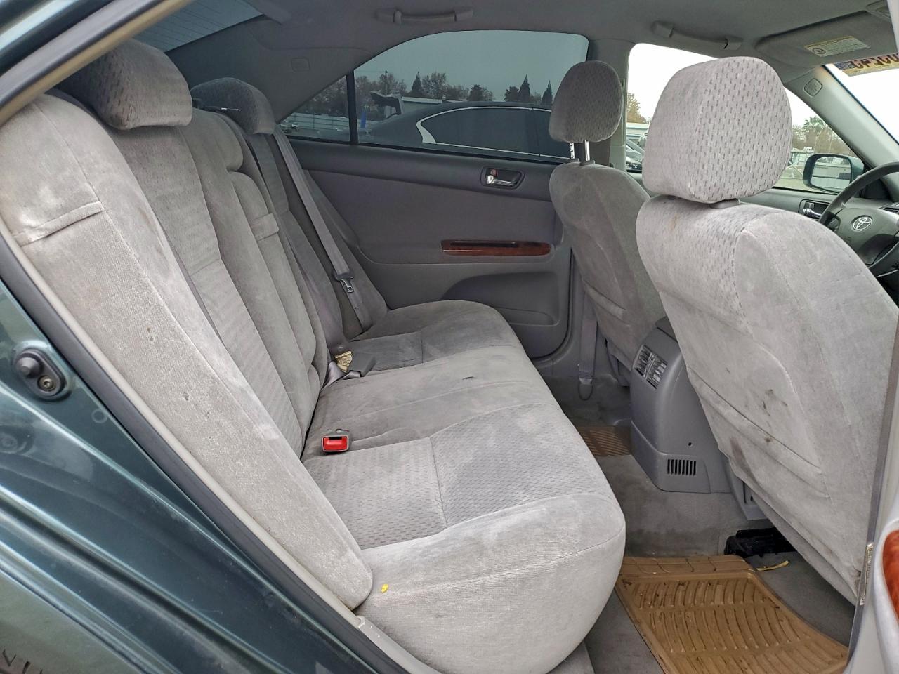 2002 TOYOTA CAMRY photo 19