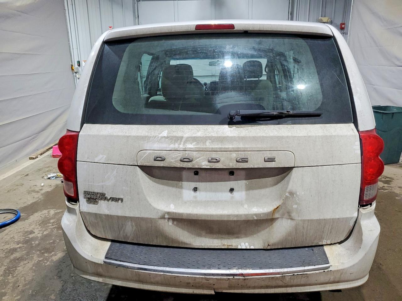 2015 DODGE GRAND CARAVAN SE photo 6