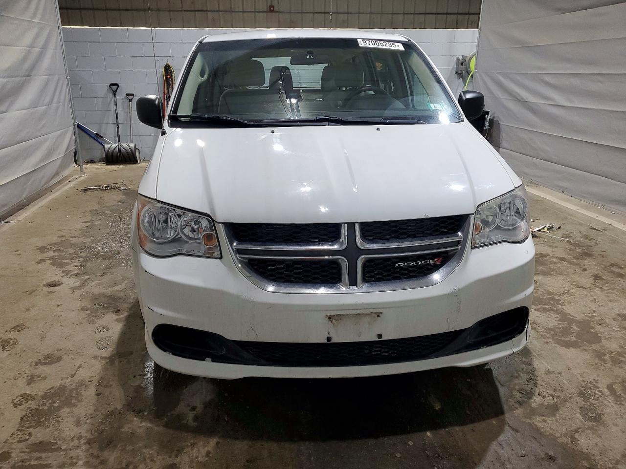 2015 DODGE GRAND CARAVAN SE photo 5