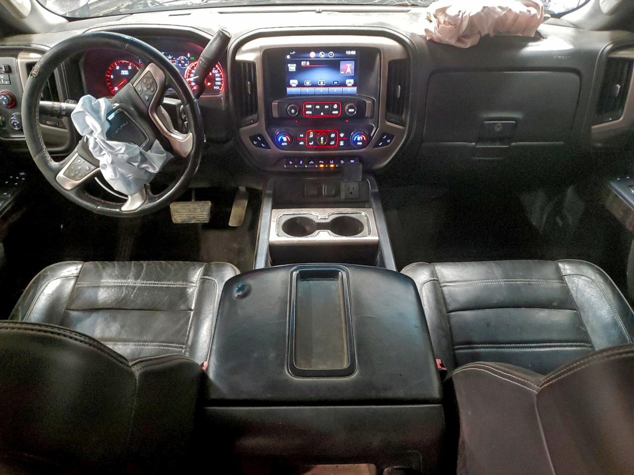 2015 GMC SIERRA K2500 DENALI photo 15