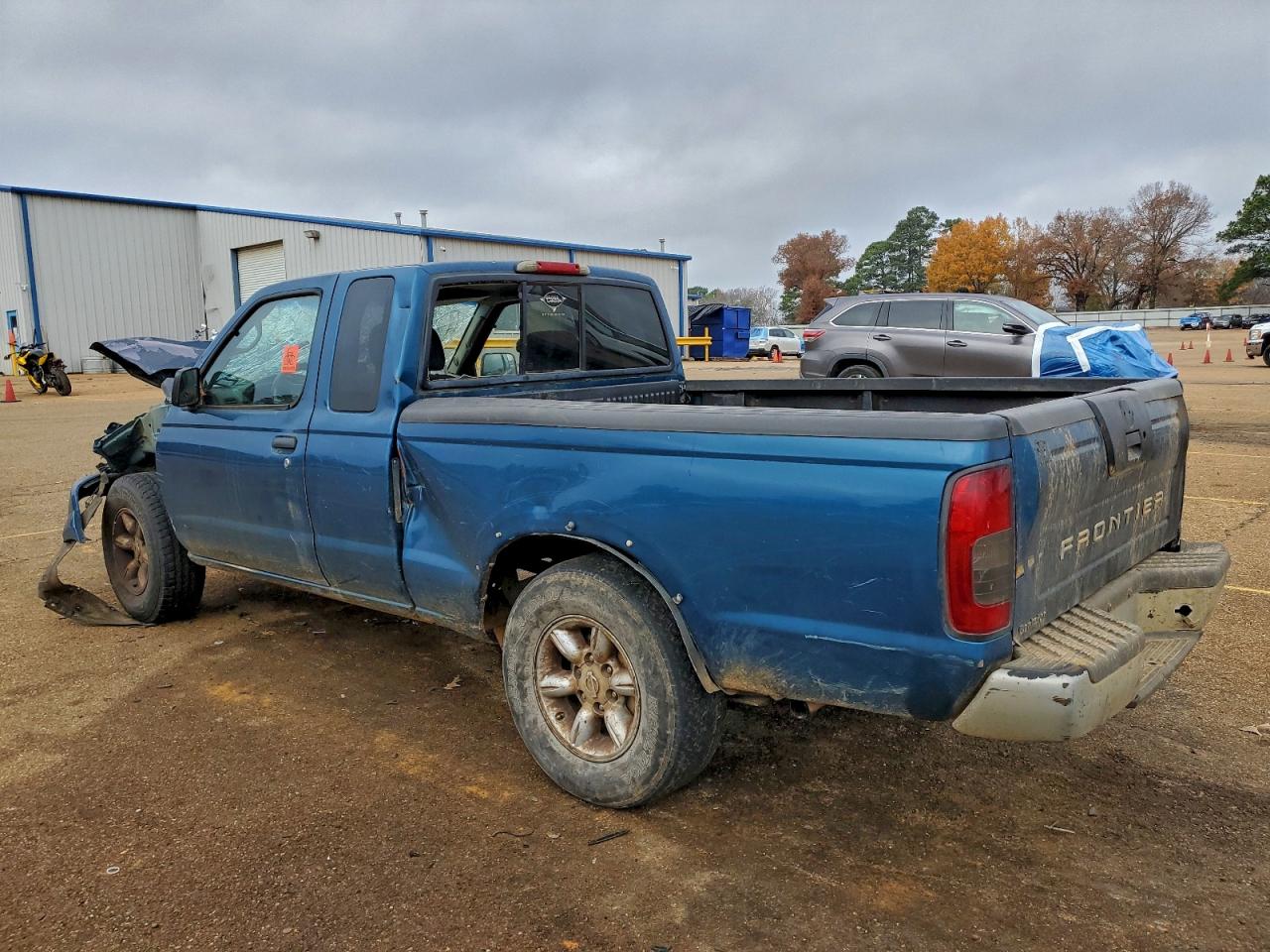 2002 NISSAN FRONTIER KING CAB XE photo 3
