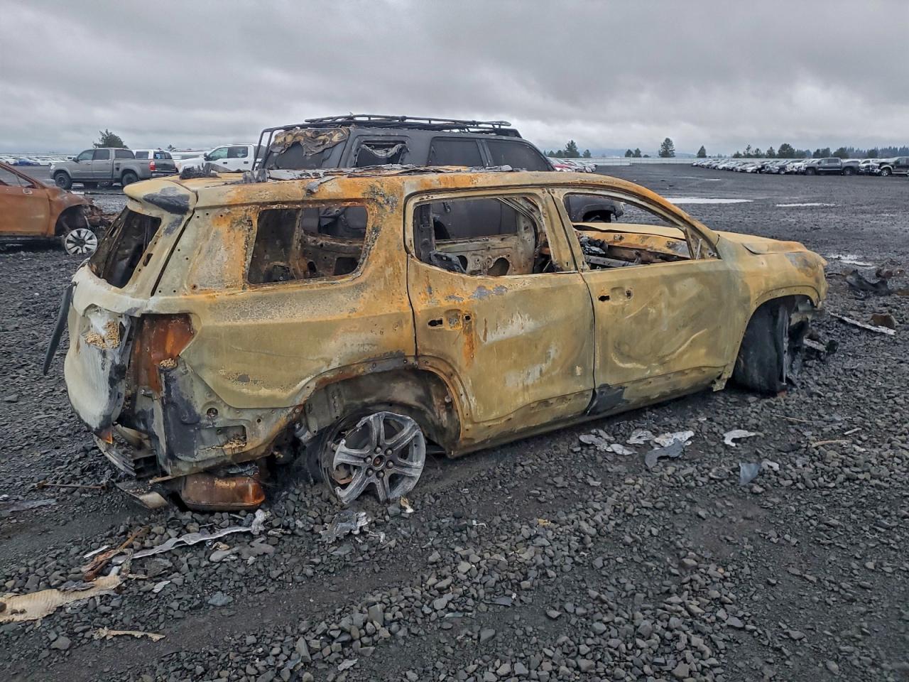 2023 GMC ACADIA AT4 photo 5