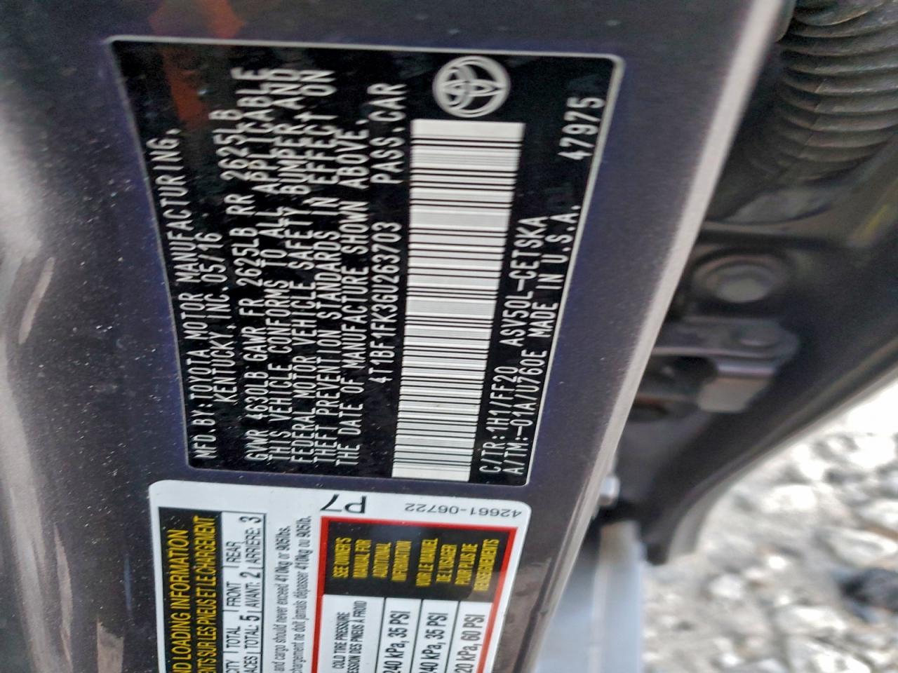 2016 TOYOTA CAMRY LE photo 23
