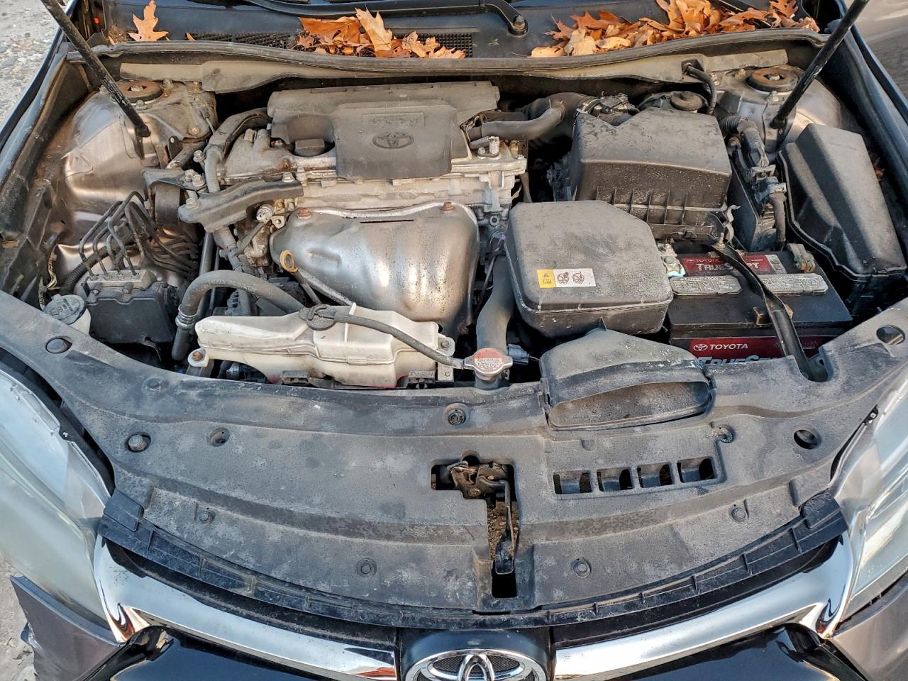 2016 TOYOTA CAMRY LE photo 21