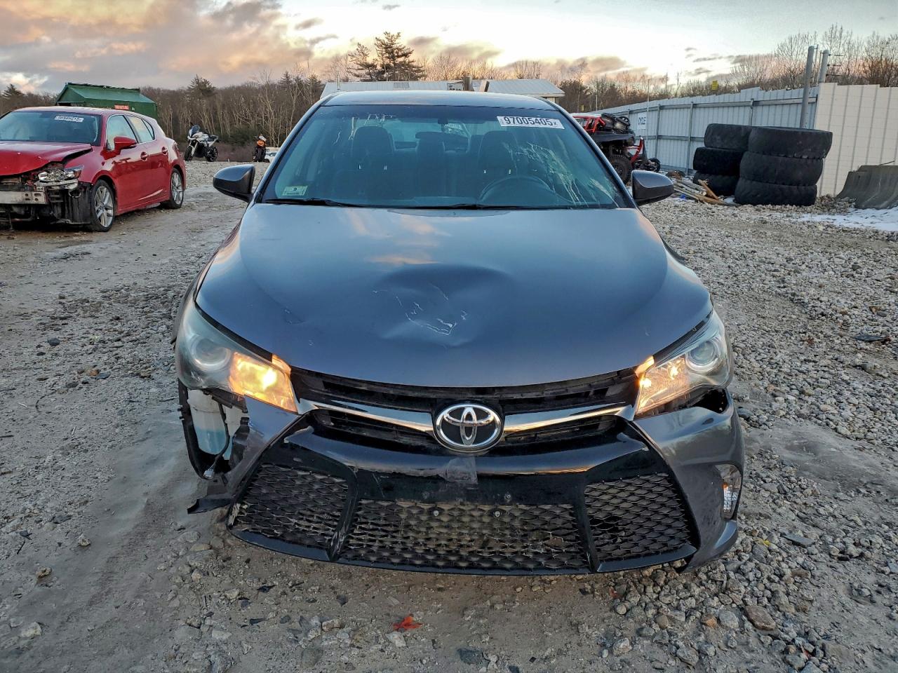 2016 TOYOTA CAMRY LE photo 9