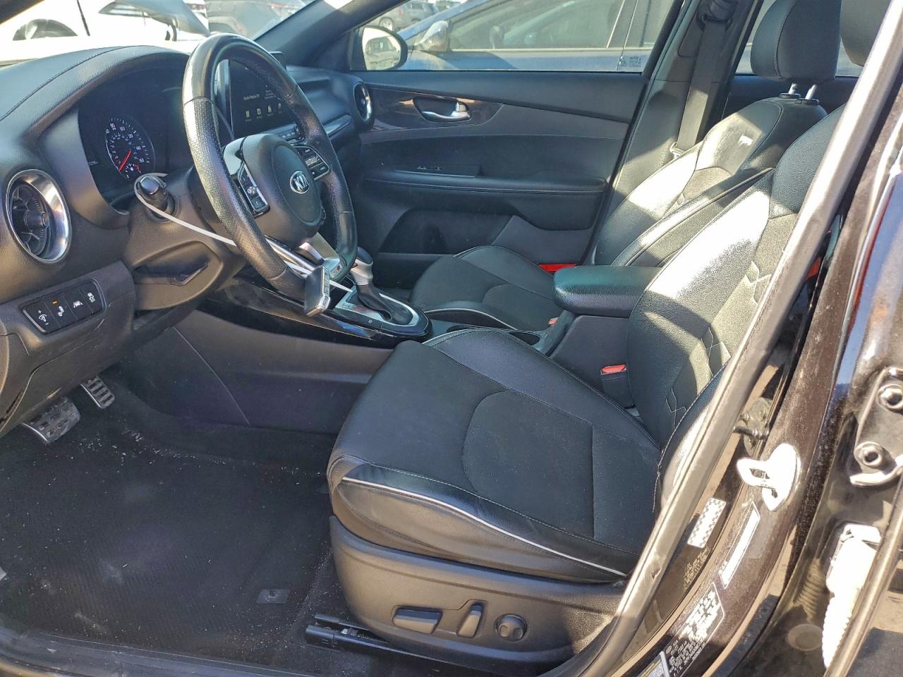 2021 KIA FORTE photo 7